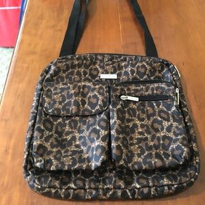 Baggallini Crossbody Purse